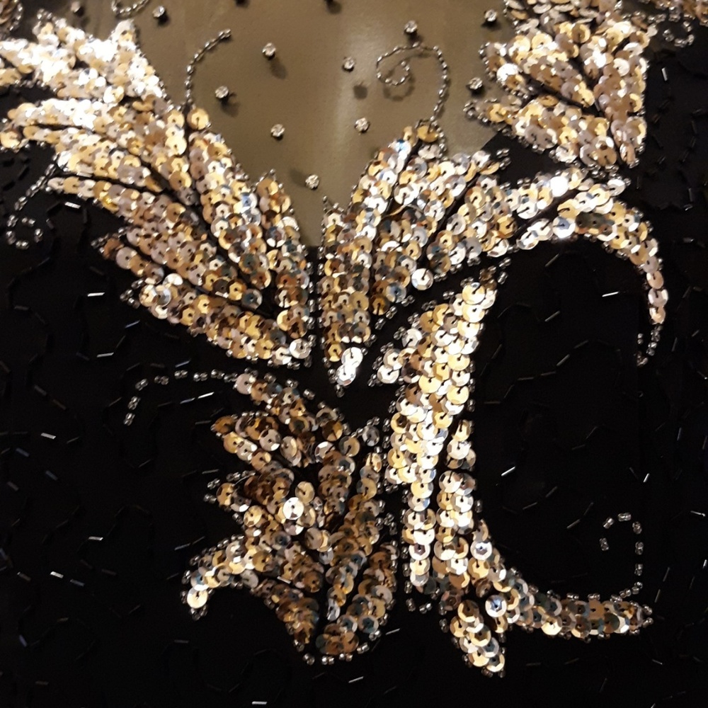 "NITE" BEADED SEQUINED FITTED DRESS - Picture 3 of 8